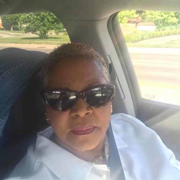 Meet your Posher, Luchanna - Picture 1 of 1